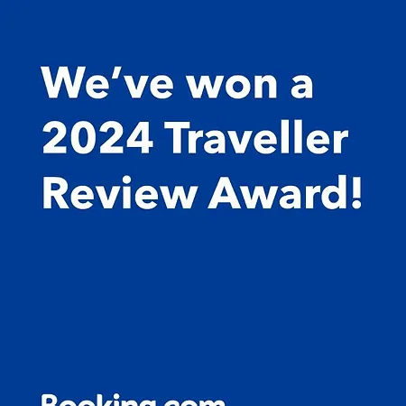 Matyas Corner Panorama Ii Appartement